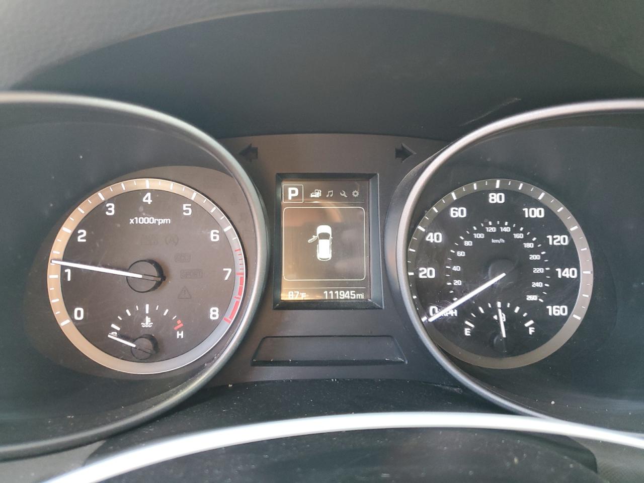 Hyundai SANTA FE Image 9