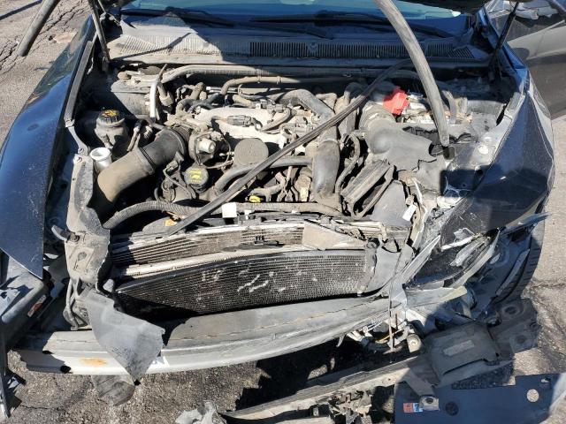 Lincoln MKS Image 8