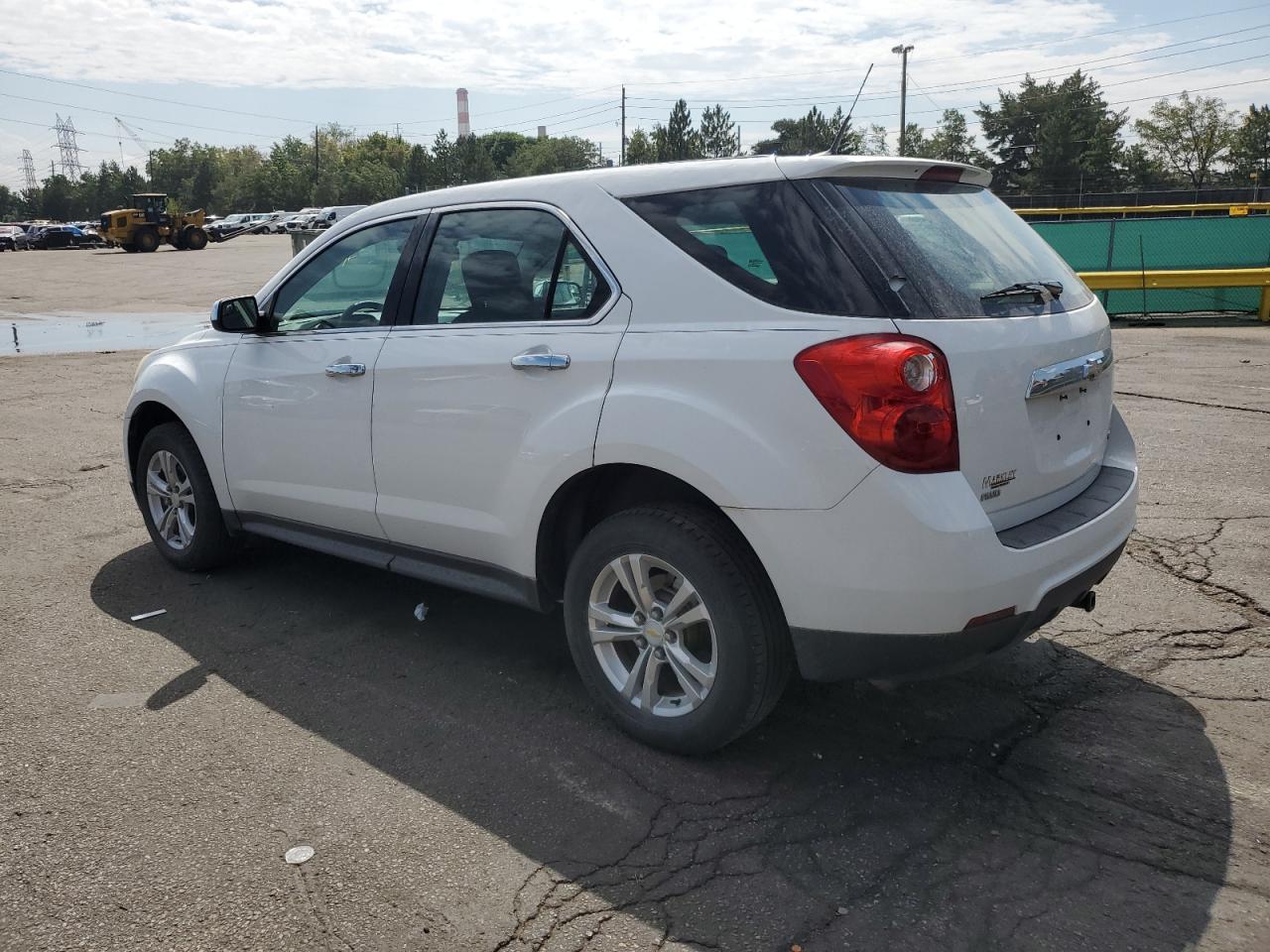 Chevrolet Equinox Ls Image 3
