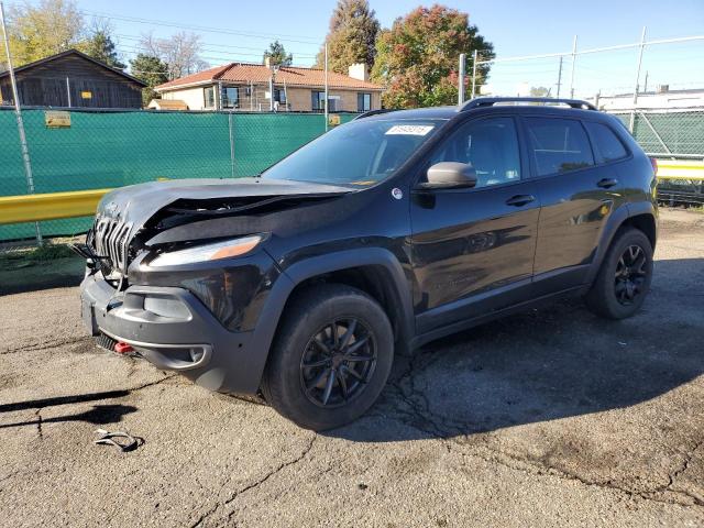 Salvage Jeep Cherokee
