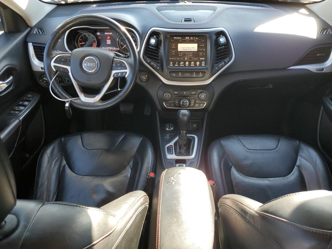 Jeep Cherokee Trailhawk Image 5