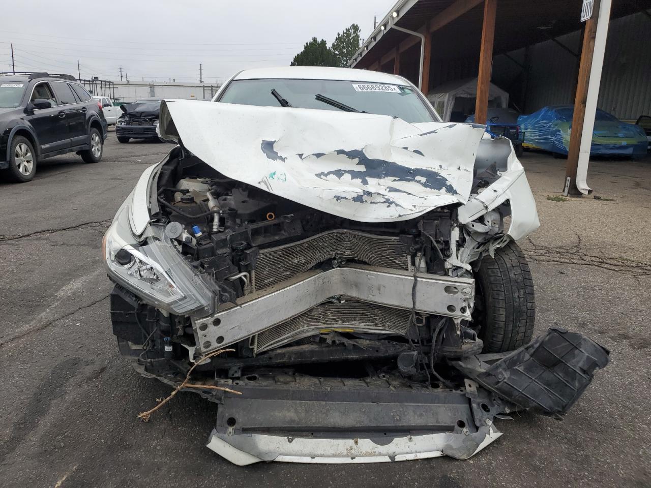 Nissan Altima 2.5 Image 9