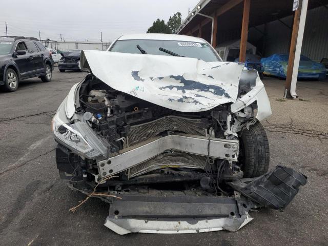 Nissan Altima 2.5 Image 9