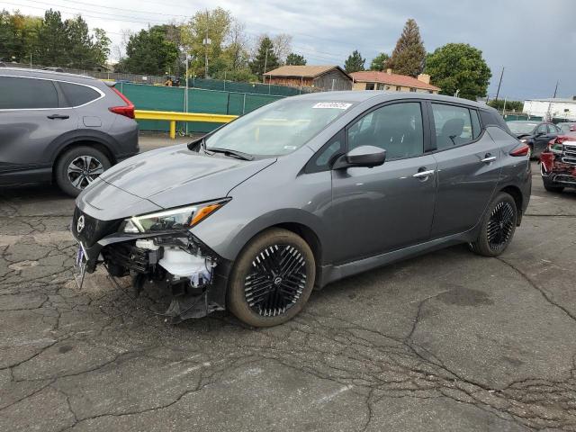  Salvage Nissan LEAF