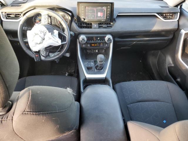 Toyota RAV4 Xle Image 3