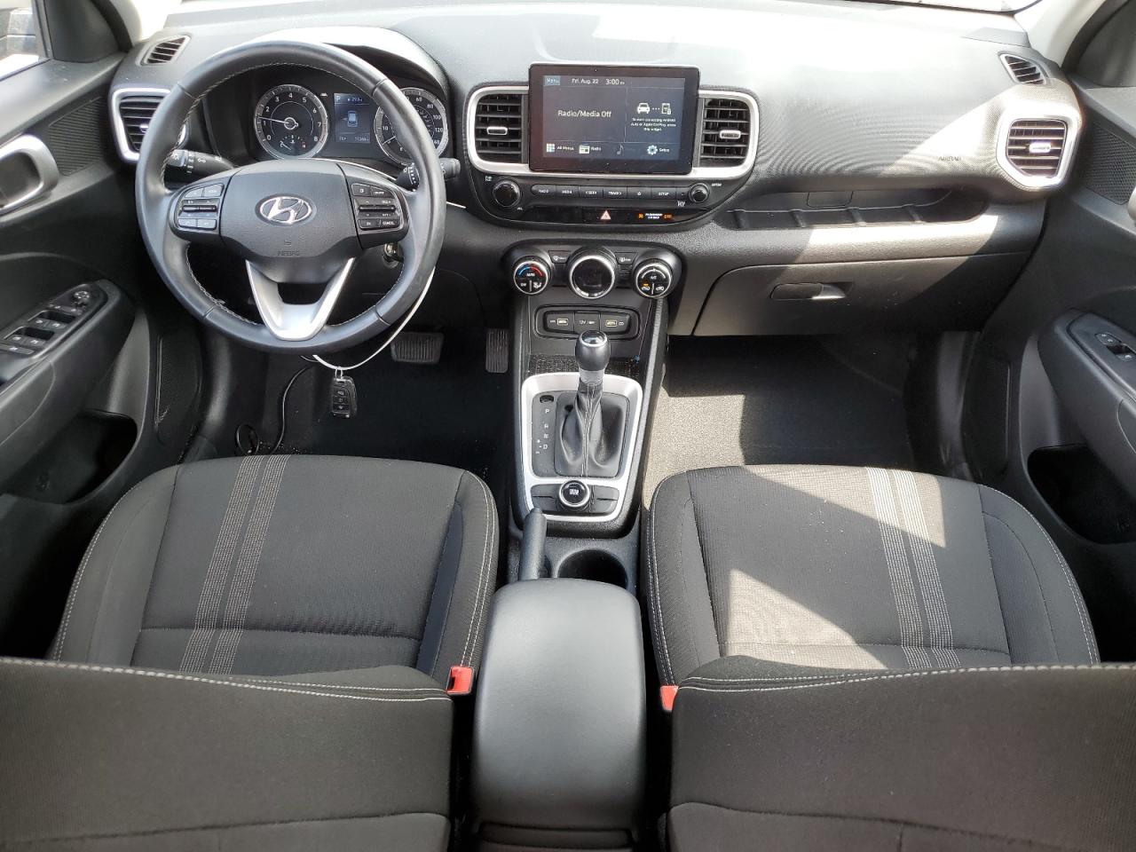 Hyundai VENUE Sel Image 4