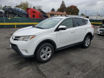  Salvage Toyota RAV4
