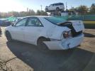 Toyota Camry Le Image 4