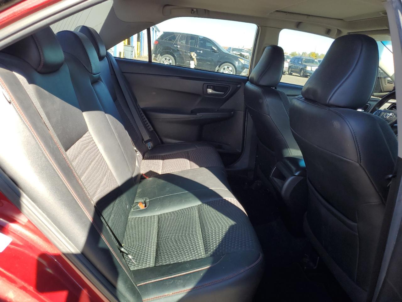 Toyota Camry Hybrid Image 10