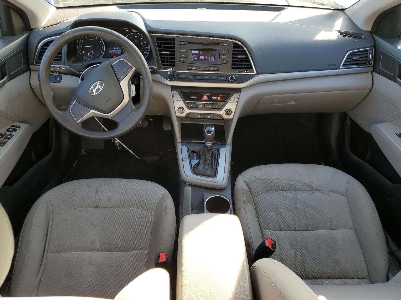 Hyundai ELANTRA Se Image 9