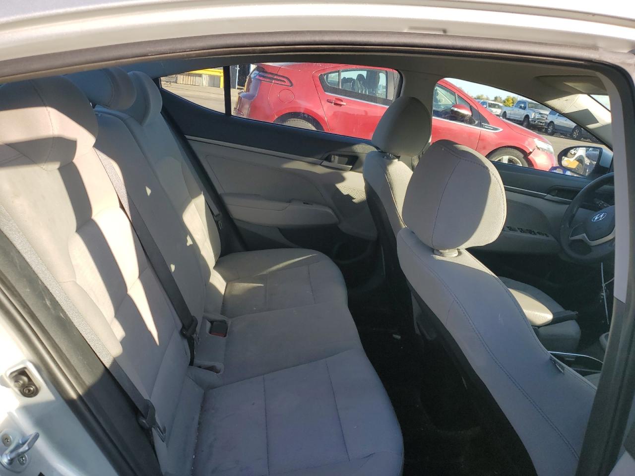 Hyundai ELANTRA Se Image 10