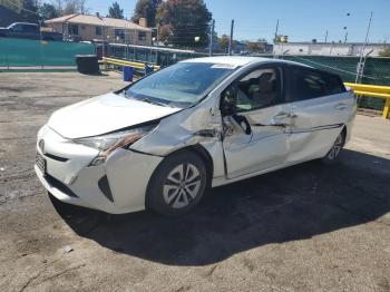  Salvage Toyota Prius