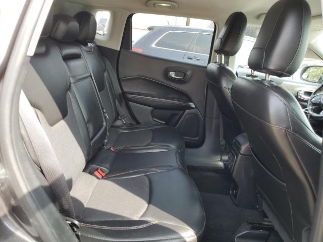 Jeep Compass Latitude Image 12