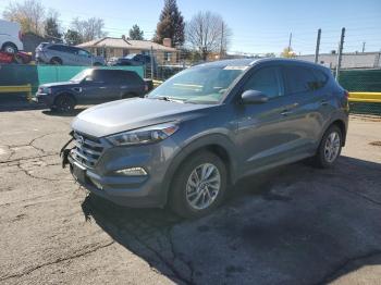  Salvage Hyundai TUCSON