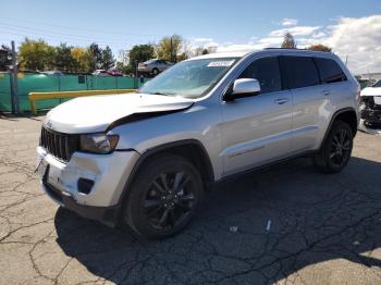  Salvage Jeep Grand Cherokee
