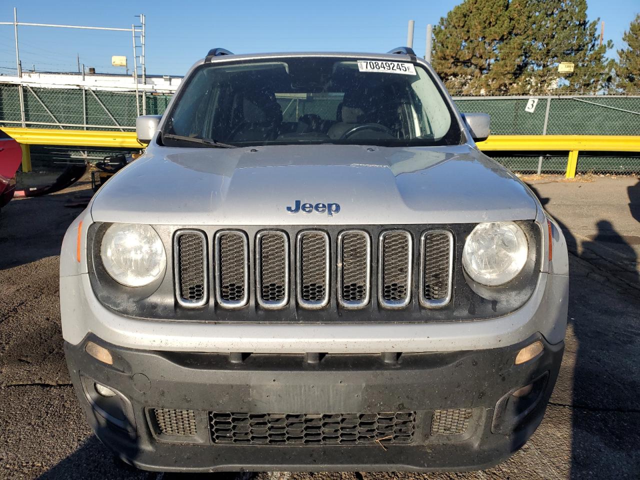 Jeep Renegade Latitude Image 5