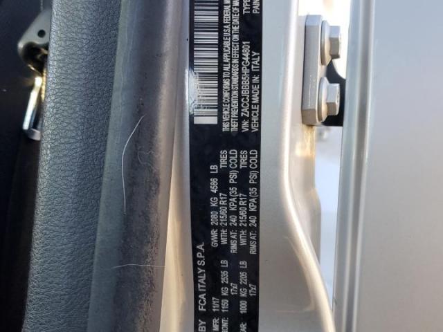 Jeep Renegade Latitude Image 8