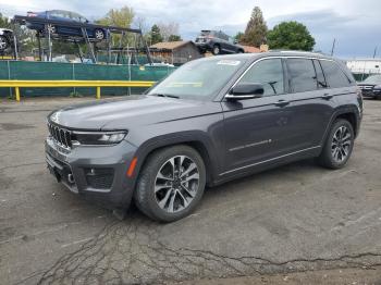  Salvage Jeep Grand Cherokee
