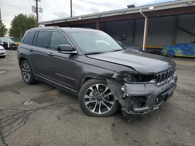 Jeep Grand Cherokee Overland Image 7