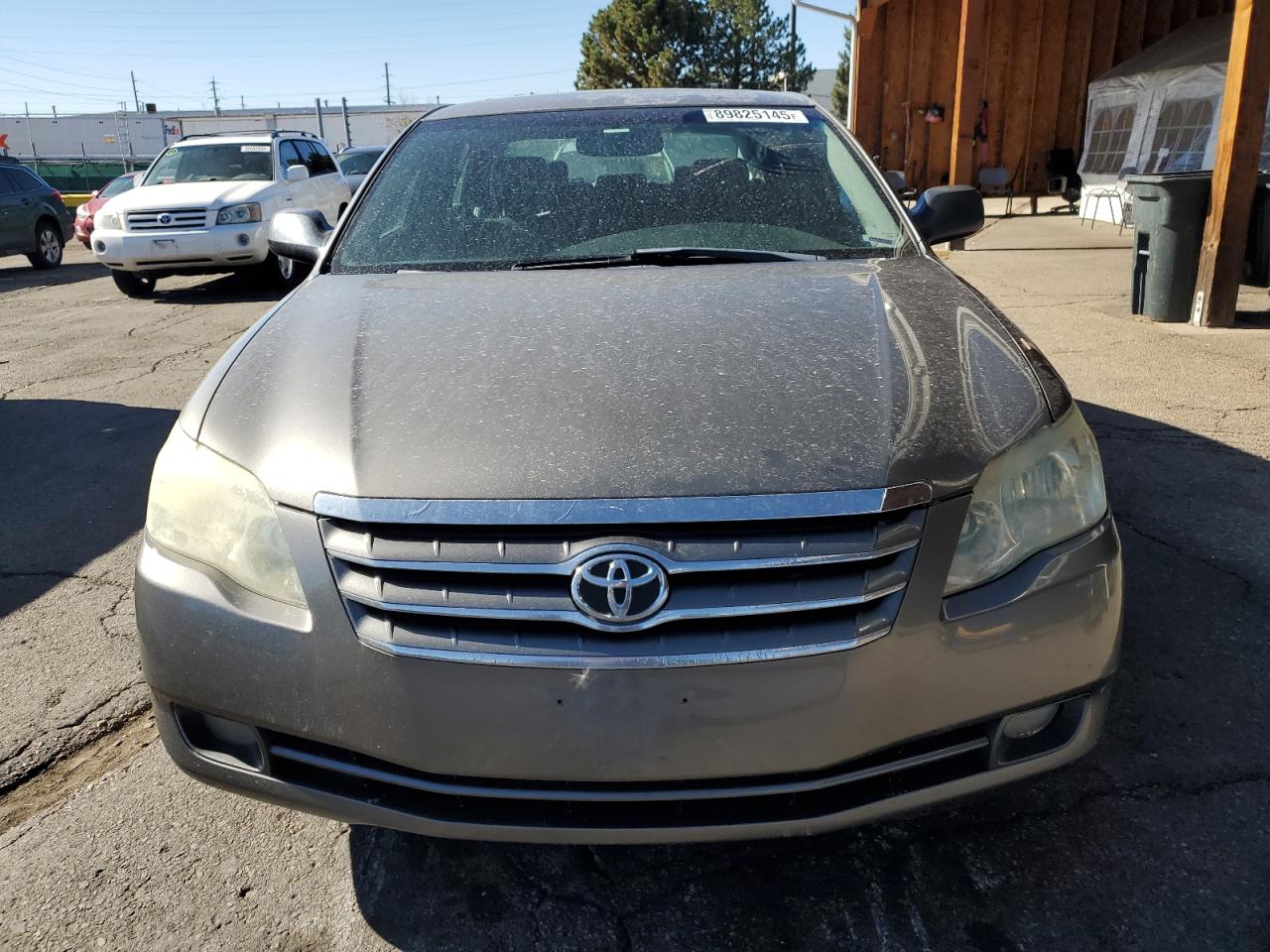 Toyota Avalon Xl Image 4