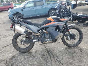  Salvage KTM 890 Advent