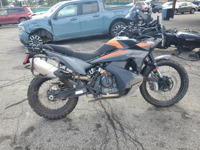  Salvage KTM 890 Advent