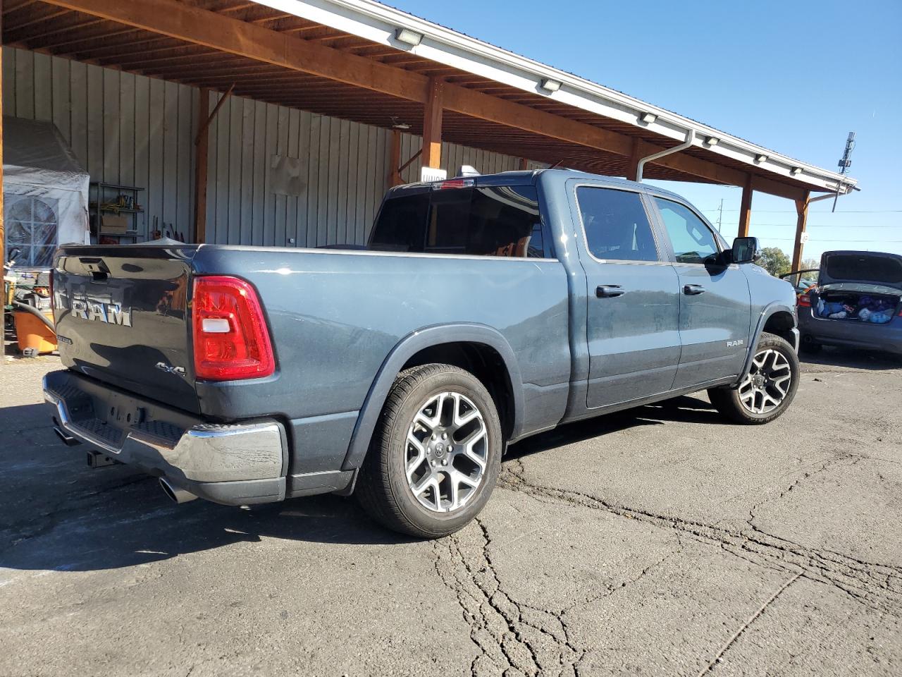 Ram 1500 Laramie Image 6