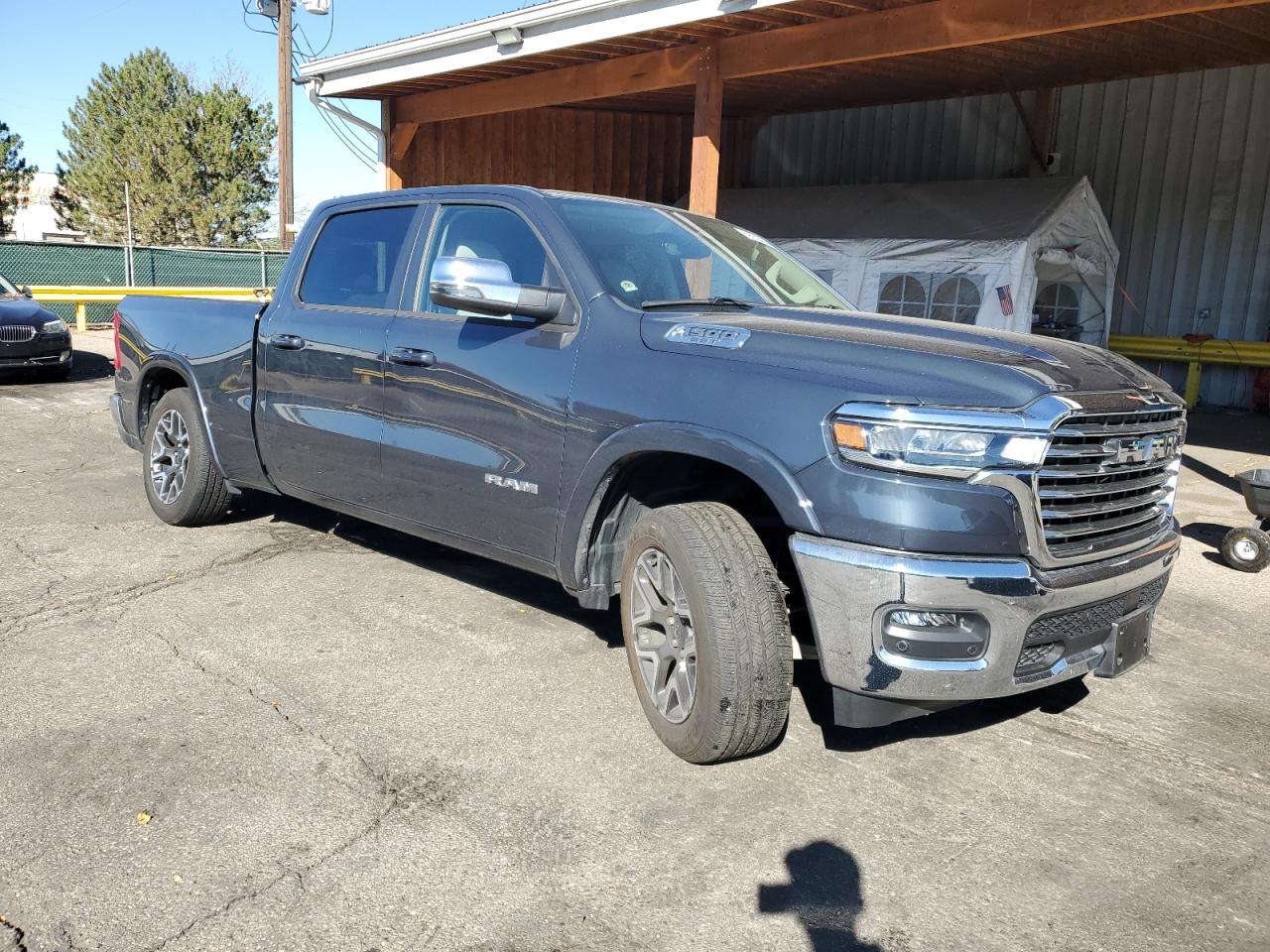 Ram 1500 Laramie Image 12