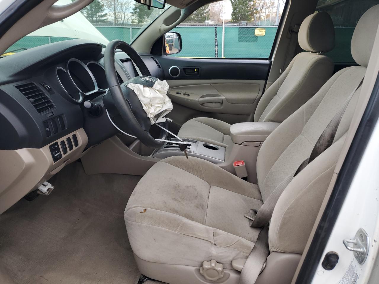 Toyota Tacoma Double Cab Prerunner Long Bed Image 3