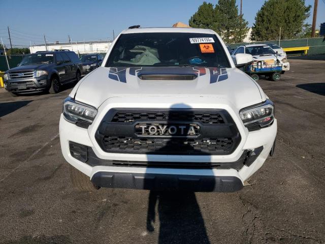Toyota Tacoma Double Cab Image 6