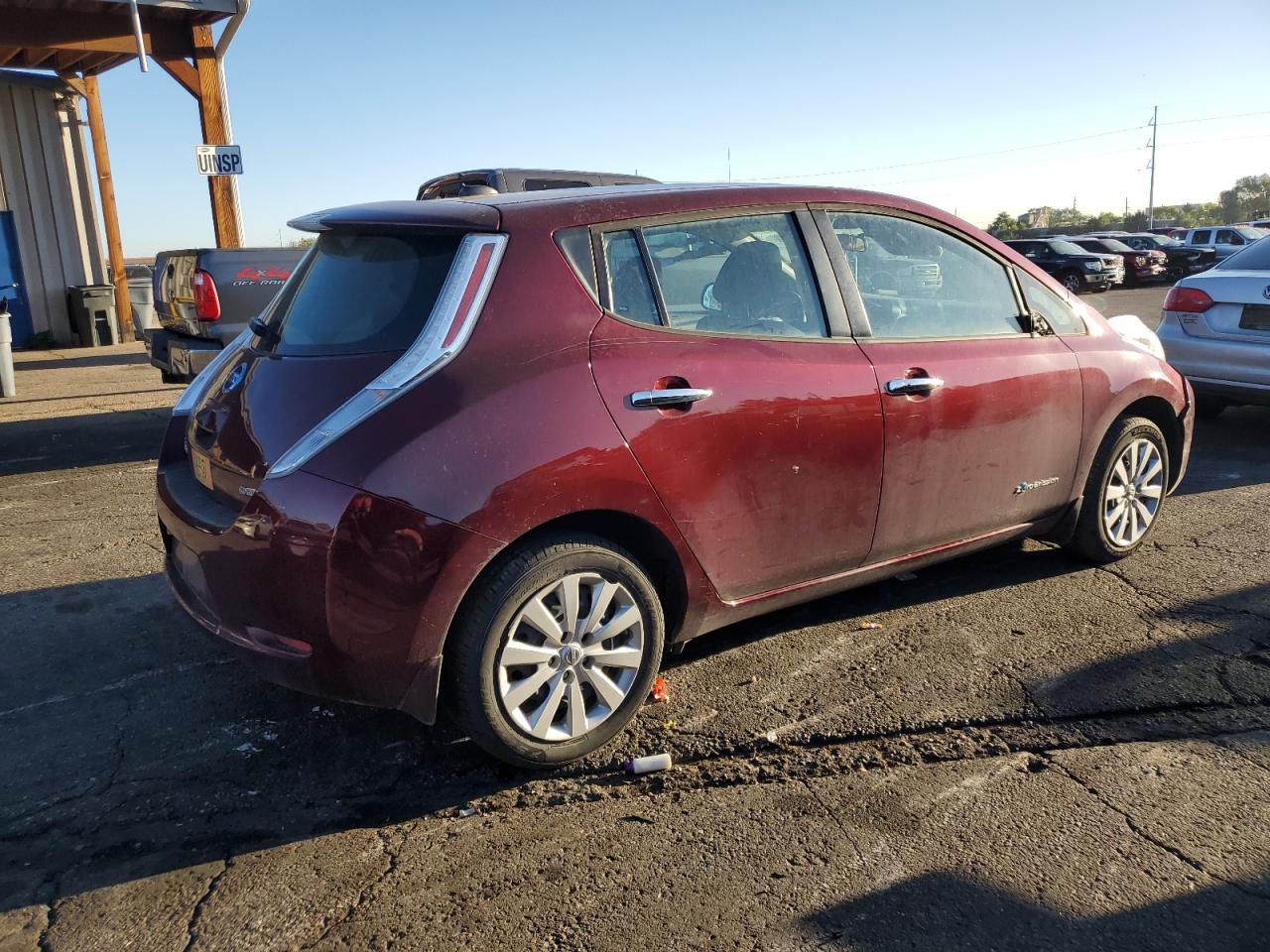 Nissan LEAF S Image 2