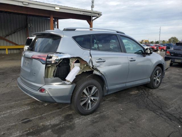 Toyota RAV4 Xle Image 2