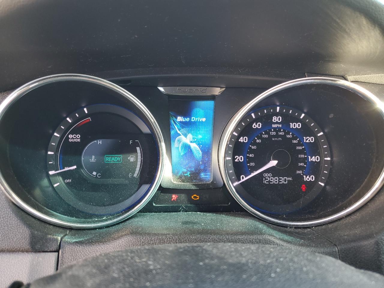 Hyundai SONATA Hybrid Image 9