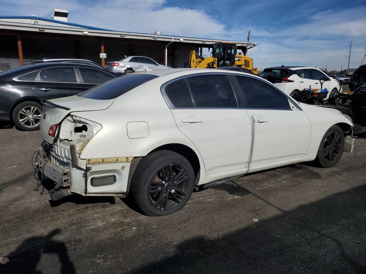 INFINITI G37 Image 3