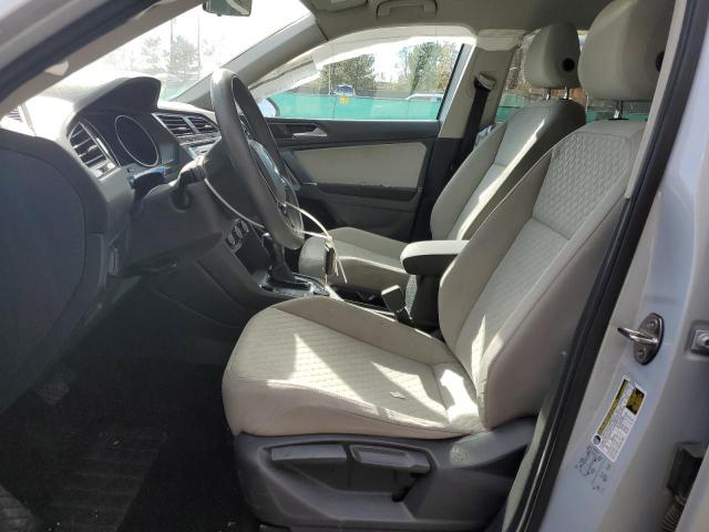 Volkswagen Tiguan S Image 4