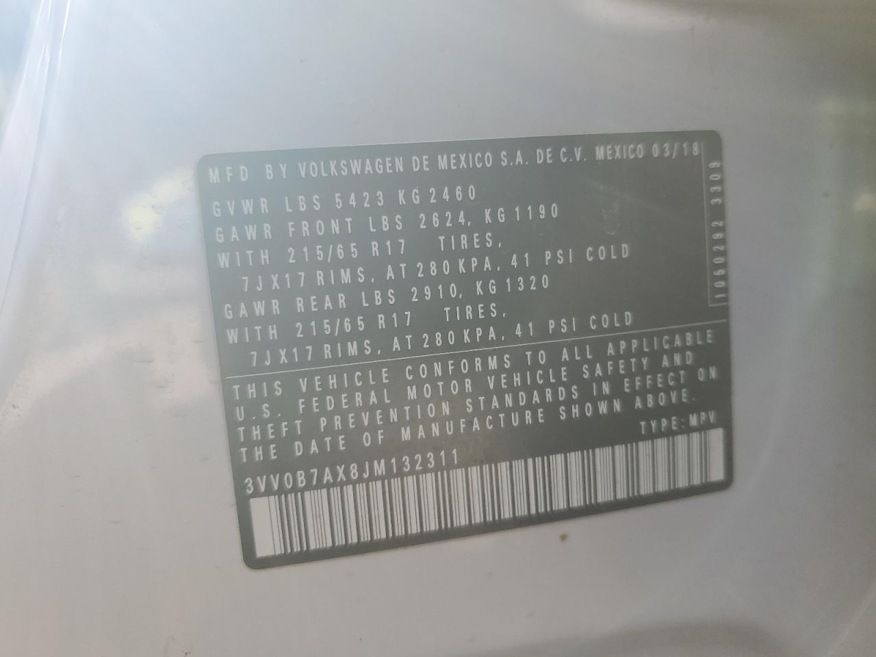 Volkswagen Tiguan S Image 10