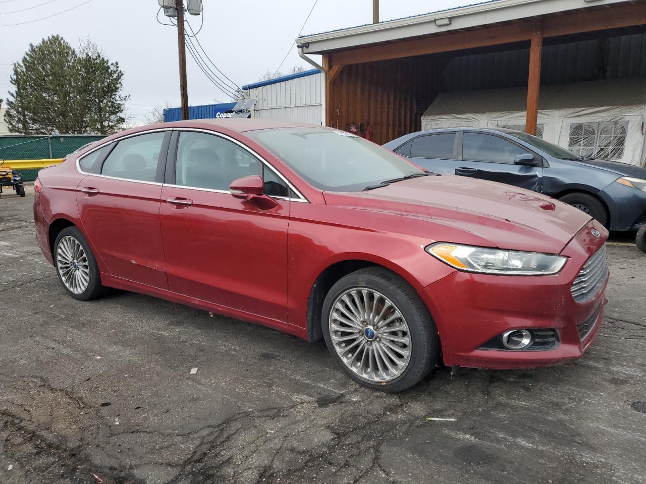 Ford Fusion Titanium Image 2