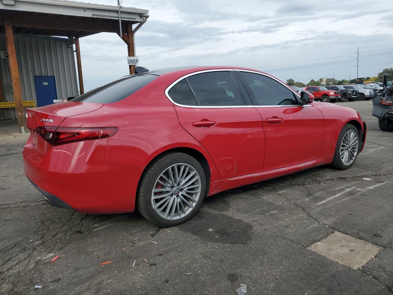 Alfa Romeo Giulia Ti Image 5