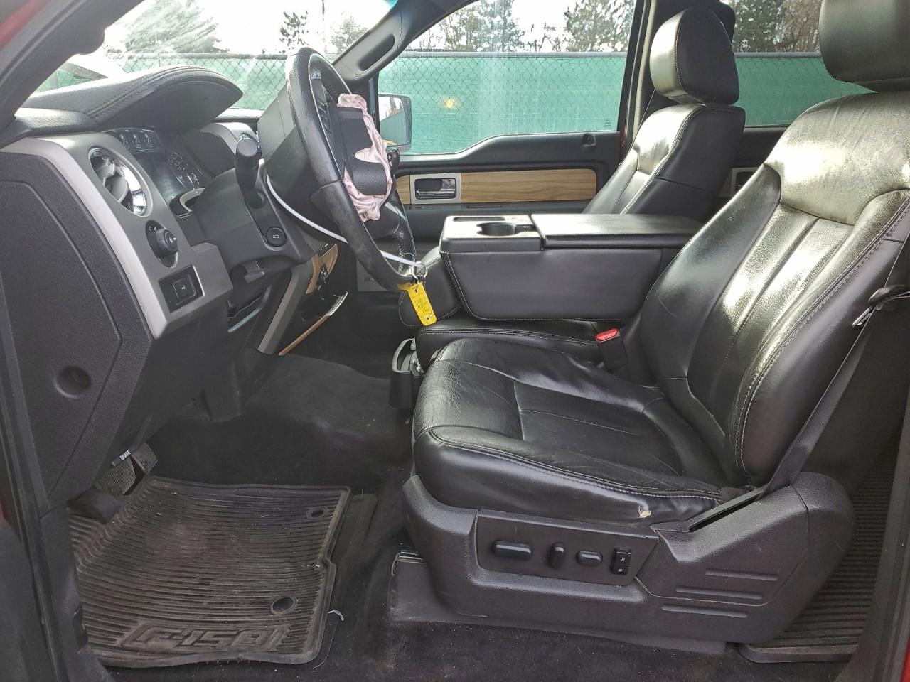 Ford F-150 Supercrew Image 6