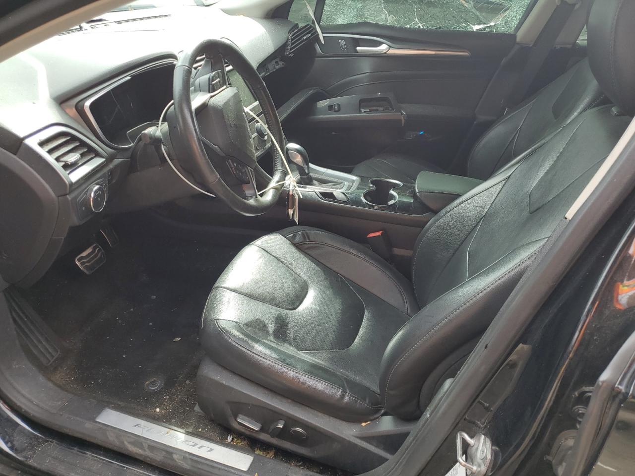 Ford Fusion Titanium Image 7