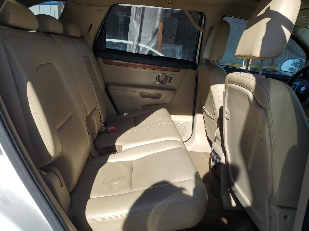 Suzuki XL7 Luxury Image 4