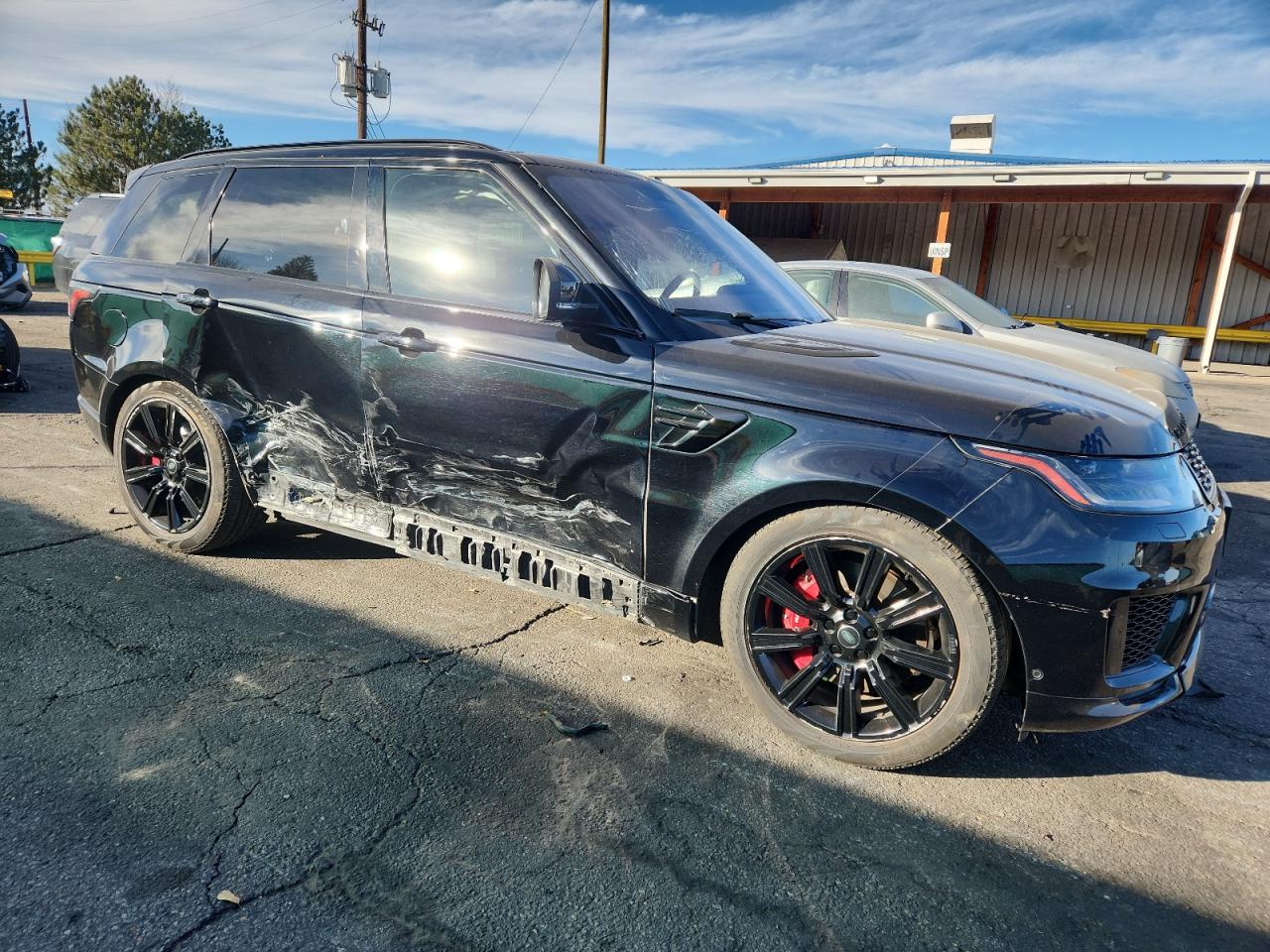 Land Rover Range Rover Hse Dynamic Image 7