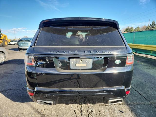 Land Rover Range Rover Hse Dynamic Image 10