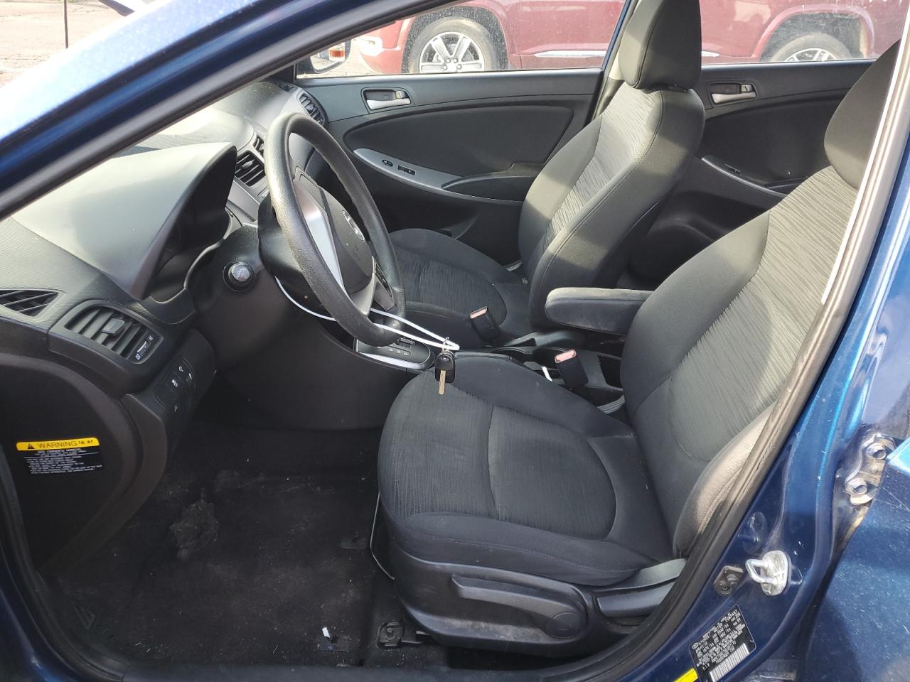 Hyundai ACCENT Se Image 6