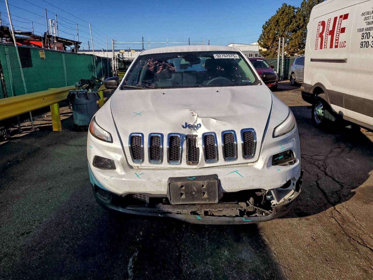 Jeep Grand Cherokee Sport Image 11