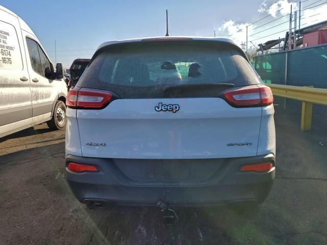 Jeep Grand Cherokee Sport Image 5