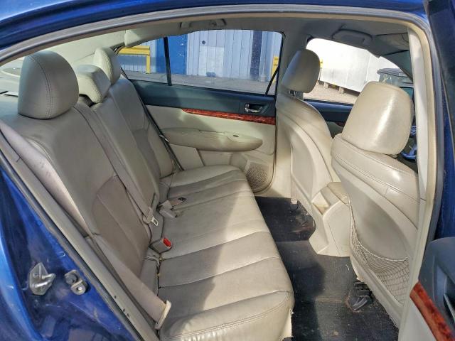 Subaru Legacy 2.5i Limited Image 12