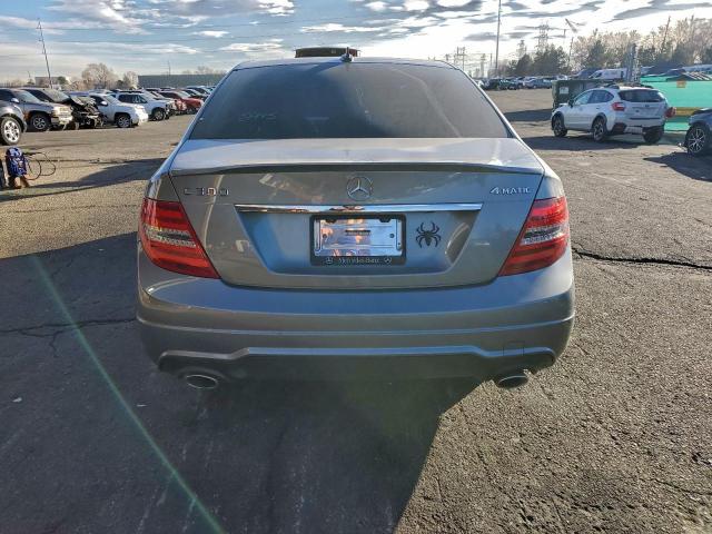 Mercedes-Benz C-Class 300 4matic Image 12
