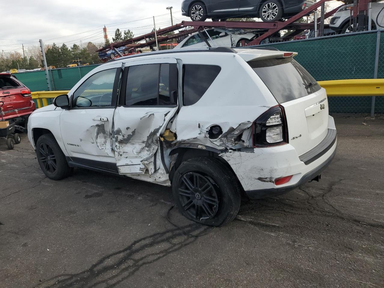 Jeep Compass Sport Image 2