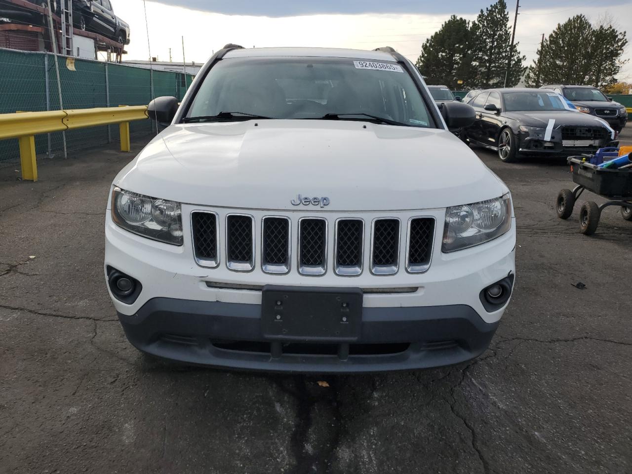 Jeep Compass Sport Image 3